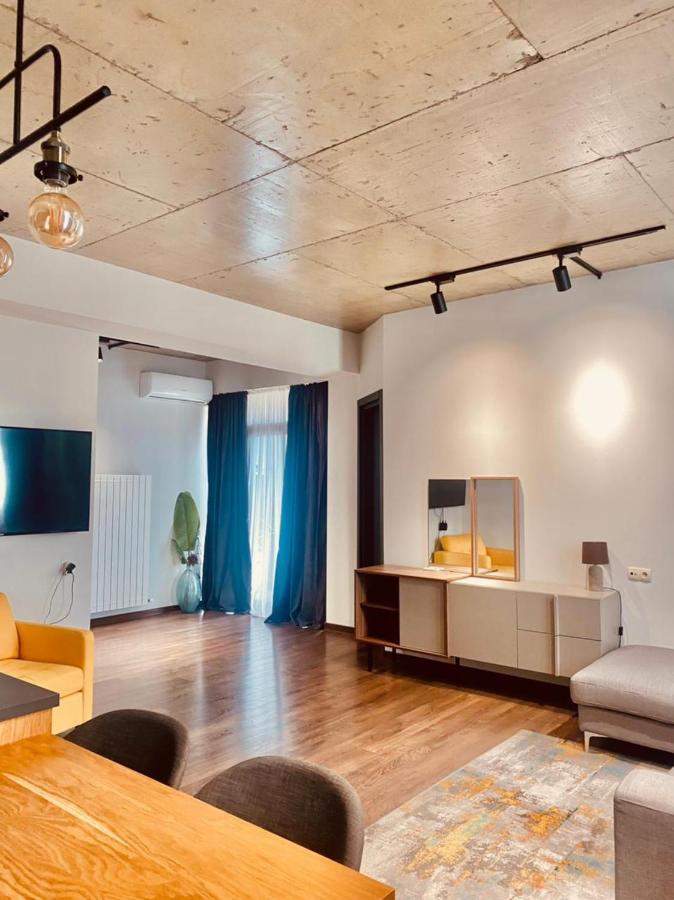 Apartment Sixteen Tbilisi Exterior foto