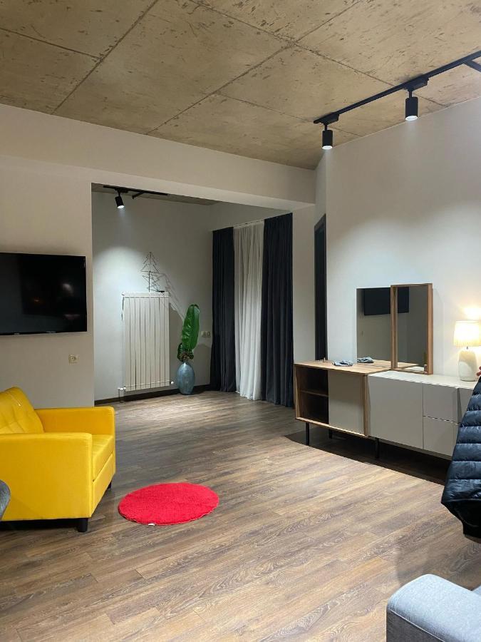 Apartment Sixteen Tbilisi Exterior foto